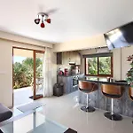 Daire Olive Tree
